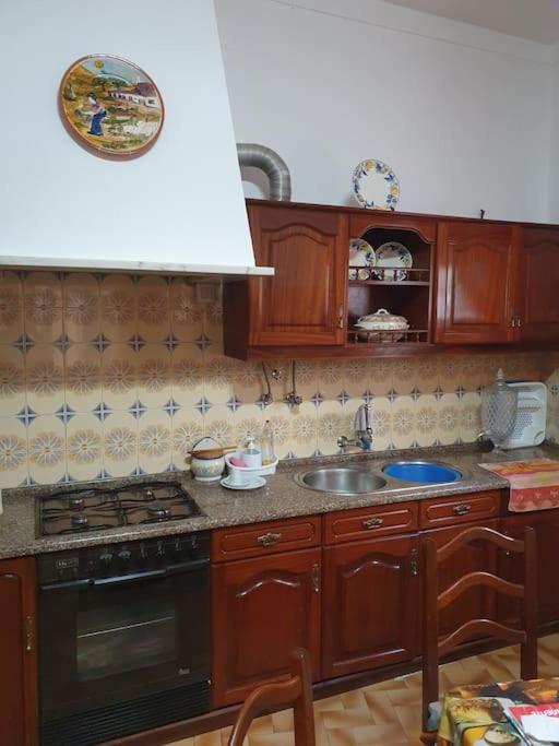 Casa T1 Em Alverca. * Alverca do Ribatejo